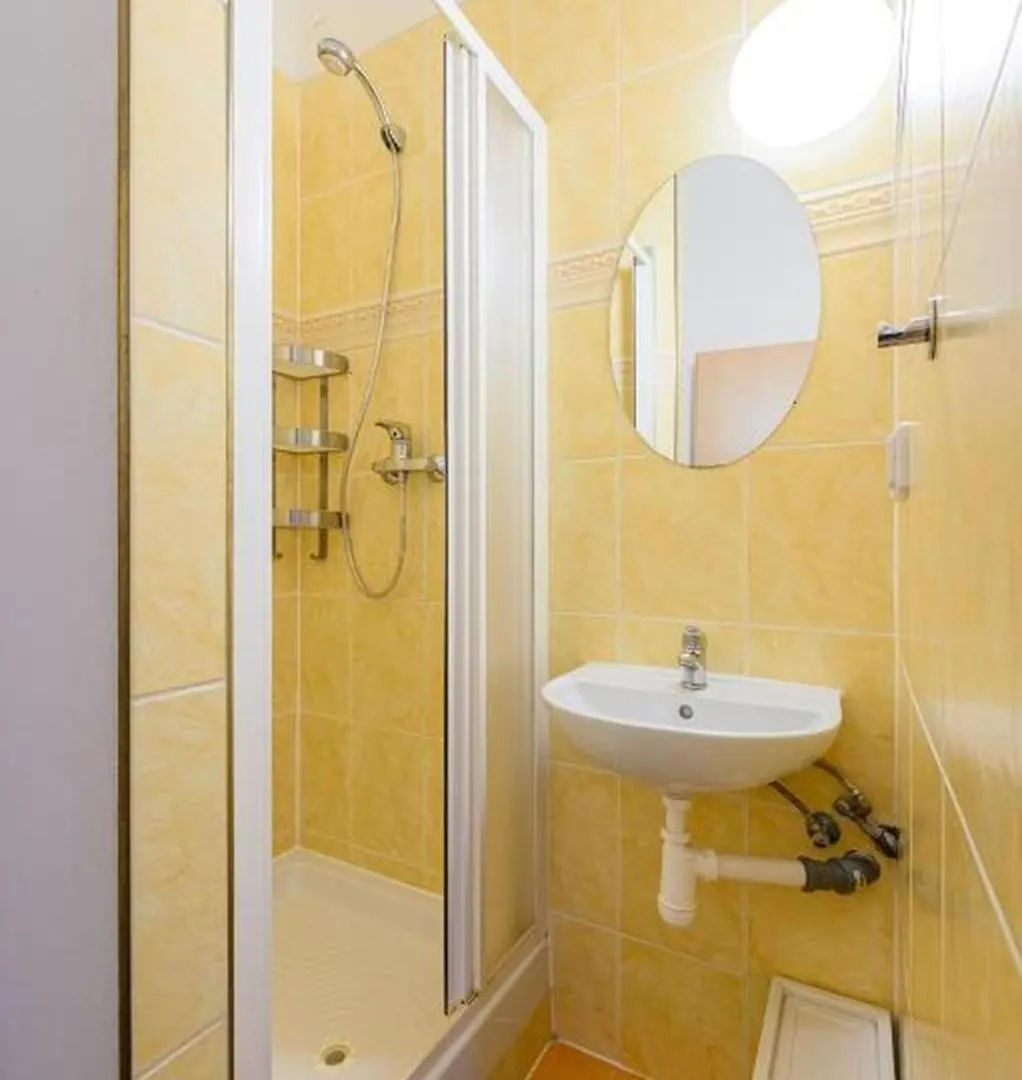 Wellness Hostel Central Prag Apartment