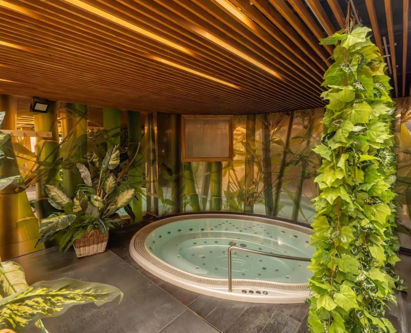 Wellness Hostel Central Prag Apartment