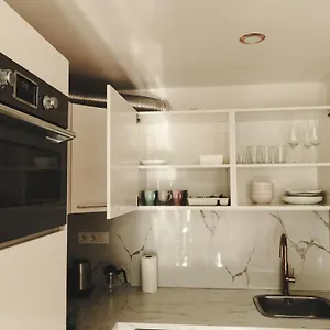Royal Opletalova Apartmán